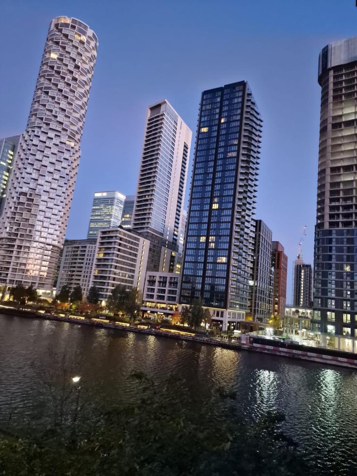 Canary Wharf View Apartments Londres Exterior foto